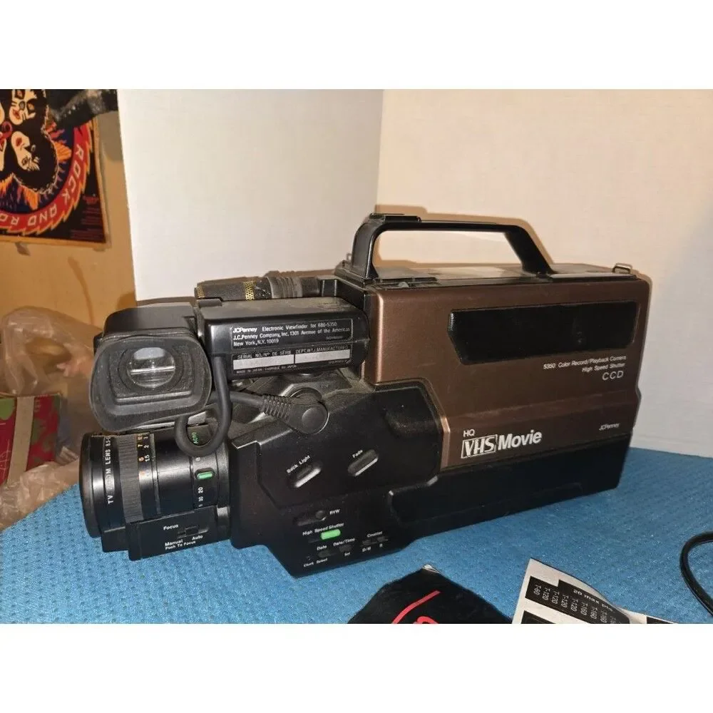 JC Penney VHS Camcorder W Case 686-5360 -  UNTESTED